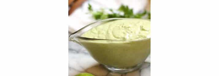 Chiropractic Garden City NY Fresh Greens Salad With Creamy Avocado Dressing